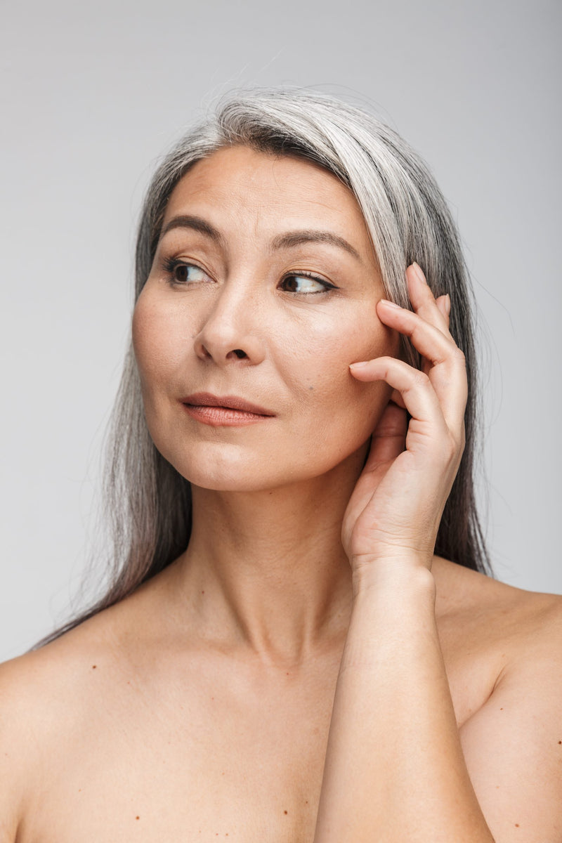 Peptides ou rétinol : lequel est le meilleur pour la longévité de la peau en 2026 ?